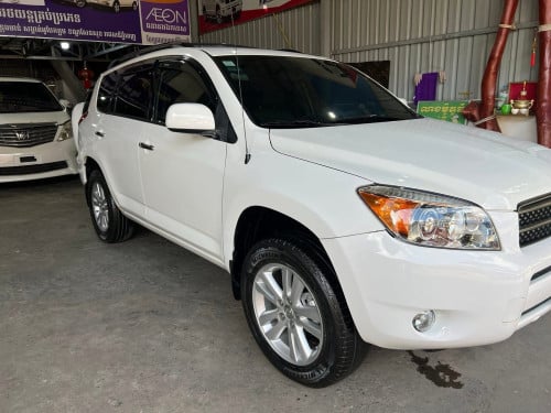 ឆ្នាំ06ប៉ុង01ឡានស្អាតធានាម៉ាសុីនប្រអប់លេខ០១ខែជូន