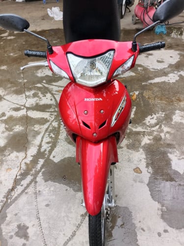 ម្ចាស់ដេីមទី1