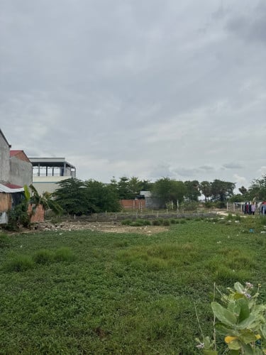 ដីលក់ 10mx20m ស្រុកអង្គស្នួល ខេត្តកណ្តាល