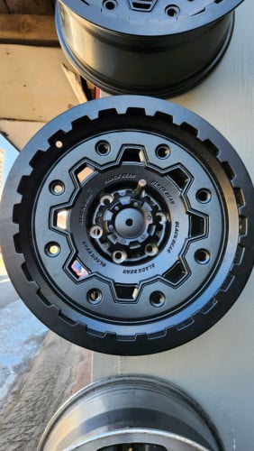 យ៉ាន់ថ្មី 17R 18R Ford tacoma 4xx$