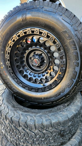 យ៉ាន់ថ្មី 17R 18R Ford tacoma 4xx$