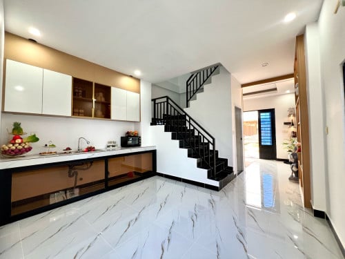 ផ្ទះ​2ជាន់19800$មិនចាំបាច់បង់ផ្តាច់
