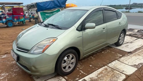 ឡានលក់ឆ្នាំ2006 H full ឡានស្អាត លក់តម្លៃទន់ៗ ពណ៍ហ្គិច