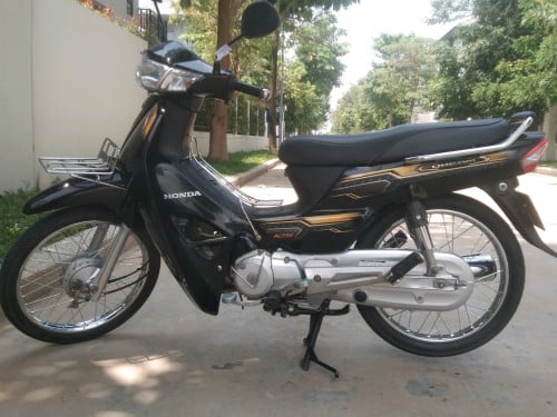 ខ្ញុំត្រូវការចង់លក់ម៉ូតូសង់2022មួយគ្រឿង  នៅសាណុំដ់ើម  ម្ចាស់ផ្ទាល់។