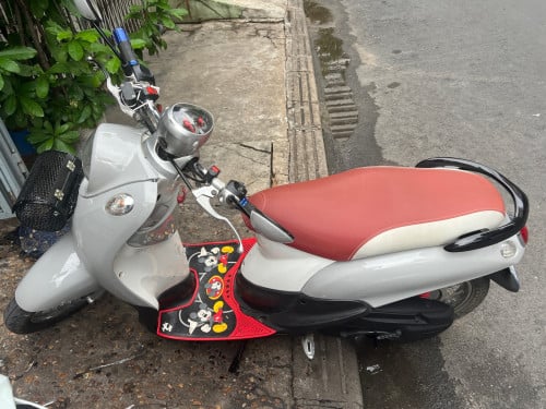 ម៉ូតូលក់300$​តអត់❤️️ធានារម៉ាសុិនអែមអត់ហុយអត់លាន់ប្រពន័ភ្លេីងគ្រប់
