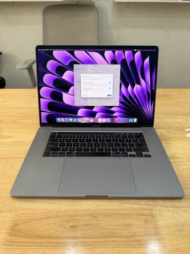 តម្លៃ $530 MacBook Pro 2019 16" CPU: Core i7Ram: 16GStorage: 512GVGA: 4GB Battery: 95%