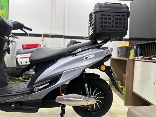 ម៉ូតូធំ អគ្គីសនី 72V 60Ah 4000watt