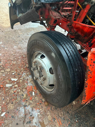 លក់​ 8200$