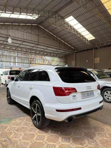 មកដល់ហើយឡានស្អាត Audi Q7 Year 2011 S line ម៉ាស៊ីនម៉ាស៊ូត ម្ចាស់ដើមឡាននៅយ