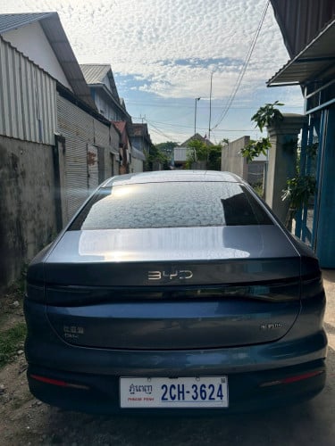 ខ្ញុំចង់លក់Byd Seal 05 2025 ឡានថ្មីណាស់ លក់តែ 17800$