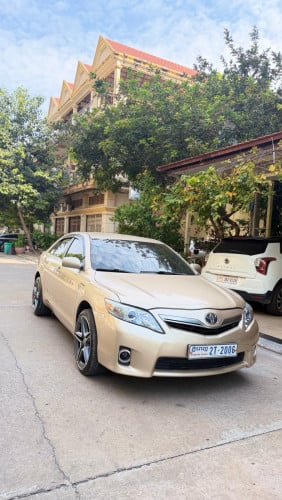 ឡានលក់ Camry012 hb មាស ឡានអត់បុកអត់ប៉ះ ធានាឡានស្អាត តំលៃ 15500$ ចរចាទីតាំងផ្សារថ្មី