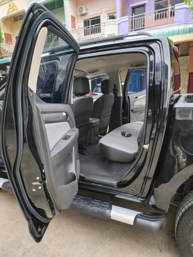 លក់ CHEVROLAT ឆ្នាំ020 ម្ចាស់ទី១ មានរំលោះសុទ្ធរឺវ៉ៃដូរបានគ្រប់សារីគ្រប់ខេត្ត