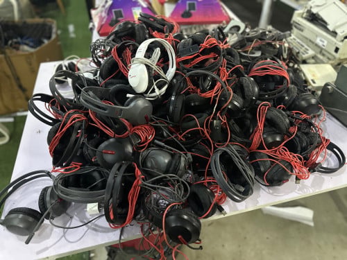 កាស់computer 1=4$
