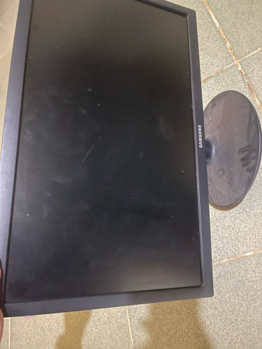កុំព្យួទ័រលើតុ deptop samsung Zin all