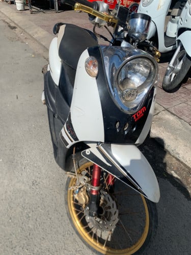 ម៉ូតូលក់ Fino ឆ្នាំ2008 លក់តំលៃ 250$ចចារបាន នៅជិះស្រូល