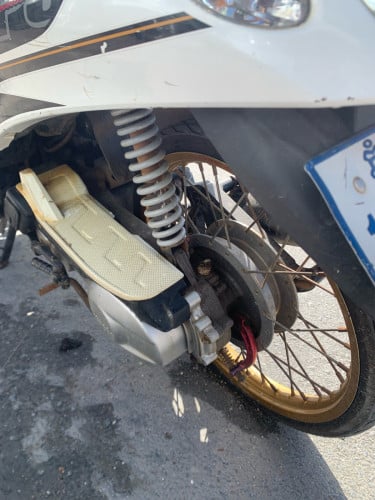 ម៉ូតូលក់ Fino ឆ្នាំ2008 លក់តំលៃ 250$ចចារបាន នៅជិះស្រូល