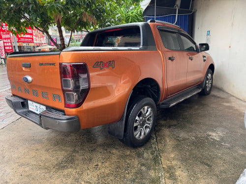 ឡានលក់Ford 2016 Wildtrakថ្មីណាស់