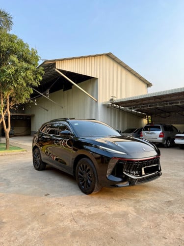 ឡាន Forthing 2022 full លក់ប្រញ៉ាប់ 21000$ ចរចា