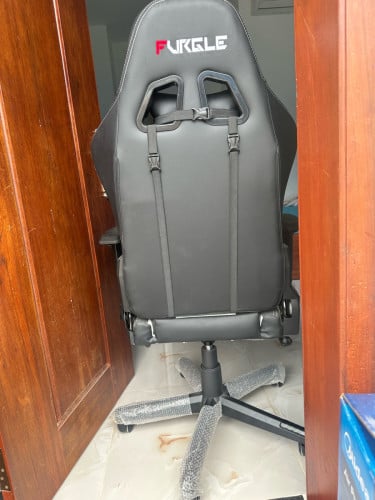 កៅអី gaming chair អត់សូវបានប្រើចង់លក់វិញ