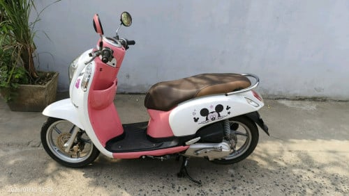 ម៉ូតូHonda Scoopy 015លក់770$មានពន្ធ