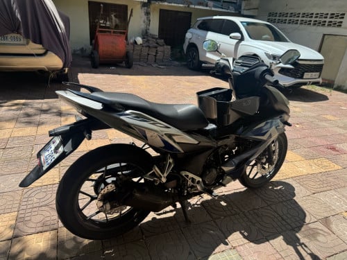 លក់ Honda winer x 019សានុំ មានសោស្មាតkeyទៀតបងបងមានពន្ធកាត់គ្រីឯកសាគ្រប់លេខខេត្តបាត់តំបងបងបង
