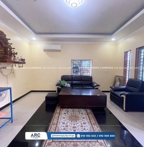 ផ្ទះ២សម្រាប់លក់ /  House for sell at Kompongsomville