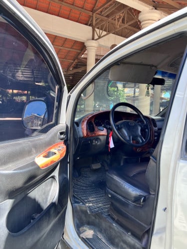 លក់ Hyundai Libero ឆ្នាំ 2005  លក់បន្ទាន់