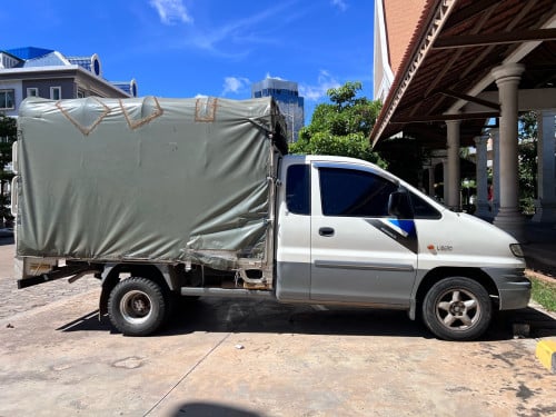 លក់ Hyundai Libero ឆ្នាំ 2005  លក់បន្ទាន់