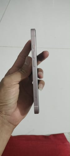 ចង់លក់iPhone 13នៅសានុំឬវៃដូiPhone 15អត់ស្កេនញុមថែមលុយអោយ