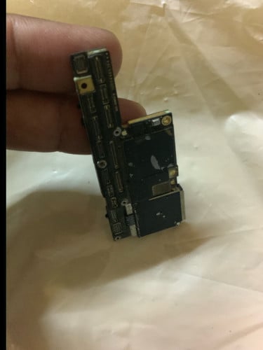 លក់ម៉ាសុីន iphone X wifi