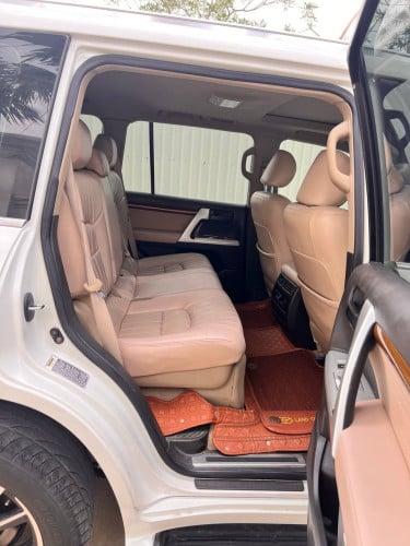 លក់ប្រញាប់Land Cruiser 2008 ឡើងមុក 2024
