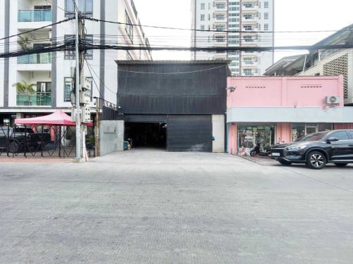 ដីសម្រាប់ជួល នៅបឹងកេងកង | Land for Rent in Boeung Keng Kang
