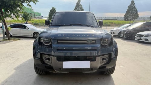 រថយន្តមួយទឹក Land Rover Defender110 , ឆ្នាំ2022 តួររថយន្តនៅស្អាតថ្មីមួយជុំ