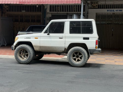 លក់ឡង់Lc 70 ខ្លី សំនំសុីន 3L Tubo កាប់ពីតាស់