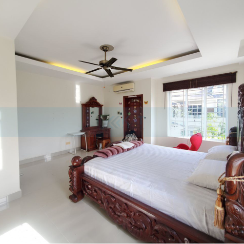 វីឡាកូនកាត់សម្រាប់ជួល | Link house LA For Rent