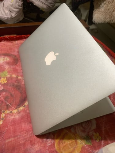 លក់ MacBook Air(13-inch, Mid 2023) 70$