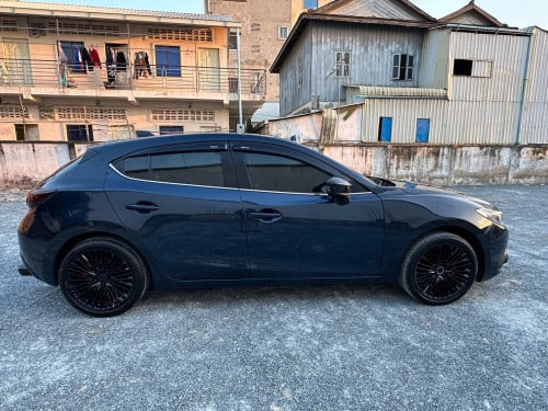លក់Mazda3(2015)
