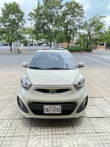 ឡានលក់ morning 012 full option បើកតំបូល សោរស្មាតឃី ធានាឡានស្អាត អត់បុកអត់ច្រេះ ឯកសារម្ចាស់ដើម
