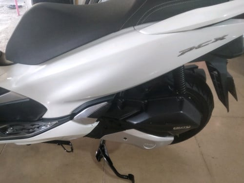លក់ម៉ូតូ pcx 2020 នៅស្អាតមិនលាន់មិនហុយ