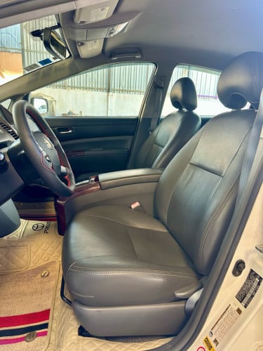 ឡានលក់ Prius 06 full no map ពណ័ស