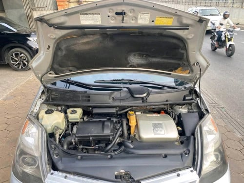 ឡានស្អាត Prius 2007 Half full ម្ចាស់ដើម