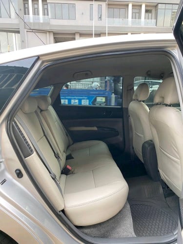 ឡានស្អាត Prius 2007 Half full ម្ចាស់ដើម