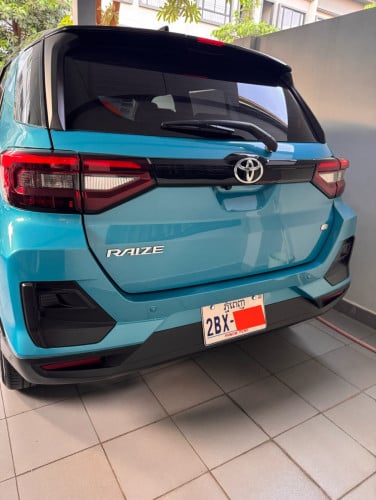 លក់ឡានជិះផ្ទាល់ខ្លួន Raize 2023
