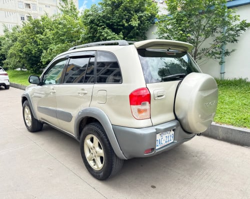 មហាថ្មី RAV4 02 ប៉ុង2