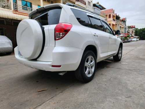 លក់​ RAV4 ឆ្នាំ06ប៉ុង១ ម្ចាស់ទី១ មានរំលោះសុទ្ធរឺវ៉ៃដូរបានគ្រប់សារីគ្រប់ខេត្ត