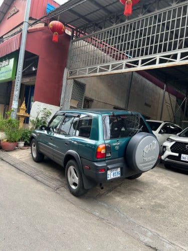 ឡានសានុំ RAV4 1997 ម្ចាស់ដេីមថ្នាំសុីន85% ប៉ុង2 ABS ថ្នាំសុីន90%