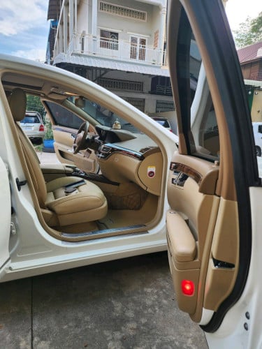 លក់S300 ឆ្នាំ012 VIP .រំលោះសុទ្ធរឺវ៉ៃដូរបាន.គ្រប់សារីនឹងខេត្ត