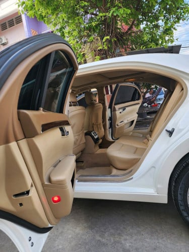 លក់​ S300 ឆ្នាំ012 VIP ទ្វាបុឺត៥  ម្ចាស់ទី១ មានរំលោះសុទ្ធរឺវ៉ៃដូរបានគ្រប់សារីគ្រប់ខេត្ត