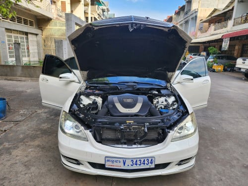 លក់​ S300 ឆ្នាំ012 VIP ទ្វាបុឺត៥  ម្ចាស់ទី១ មានរំលោះសុទ្ធរឺវ៉ៃដូរបានគ្រប់សារីគ្រប់ខេត្ត