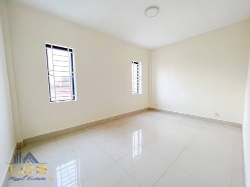 ផ្ទះ​អាជីវកម្ម សម្រាប់ជួល|Shop House For Rent.